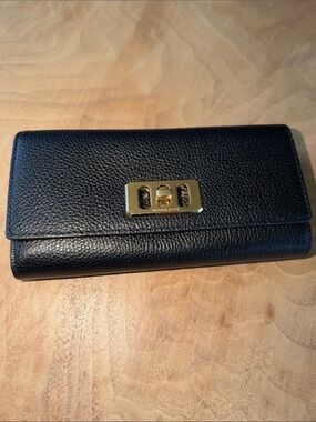 Michael Kors Karson Flap Continental Wallet Black Pebble Leather